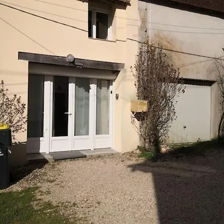 Petit La Chapelle